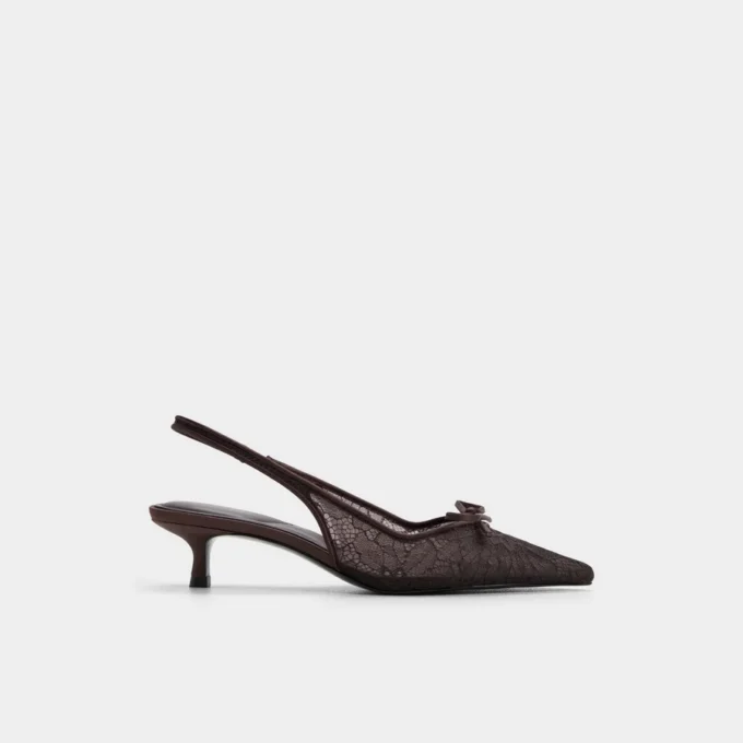Azaro Sandalia con talón bajo y tiras