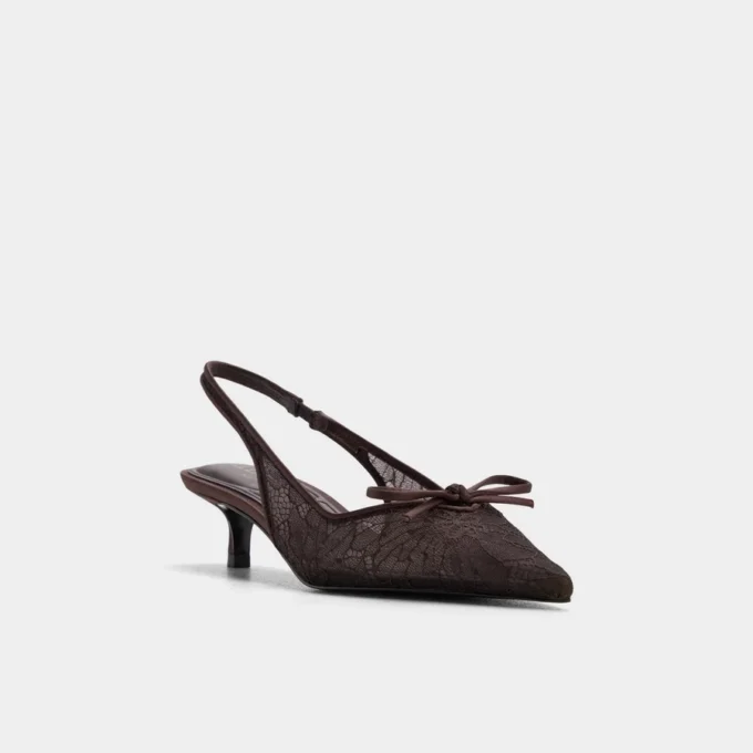 Azaro Sandalia con talón bajo y tiras