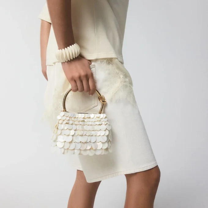 Bolso con asa superior Adyaa