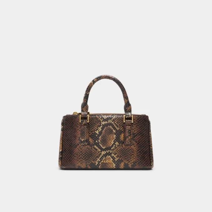 Bolso tipo cartera Patrissieaa