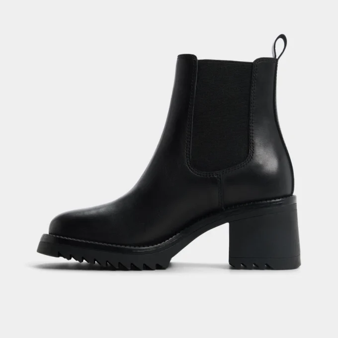 Bota Chelsea Anneliese, suela con tacos