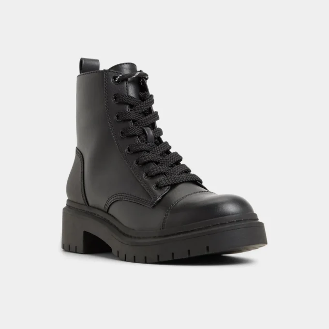 Botines Goer Combat, suela con tacos