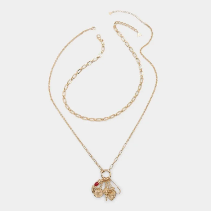 Collar con colgante Bellari