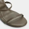 Mules con tacón Avelinda
