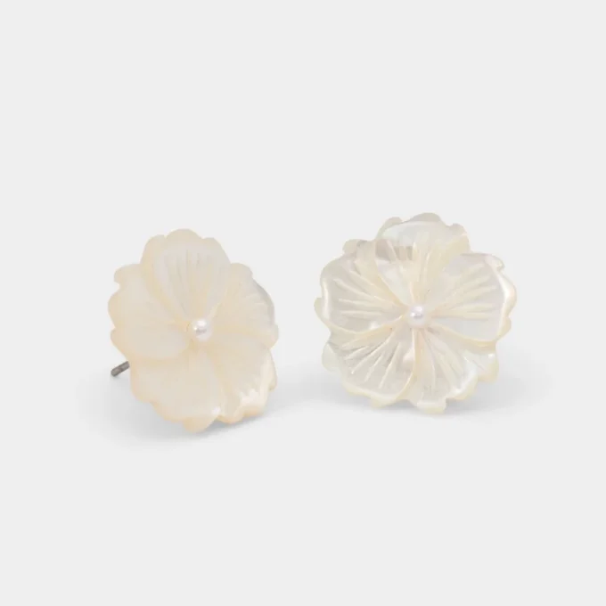 Pendientes Camelliaa Pendientes Camelliaa