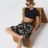 Sandalia Bohemina Slide, con plataforma Sandalia Bohemina Slide, con plataforma