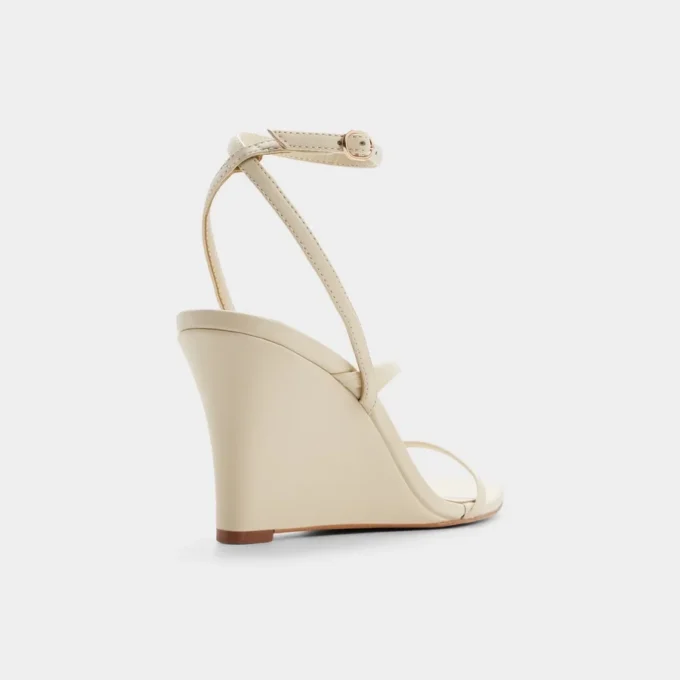 Sandalias de cuña con tiras Lineria