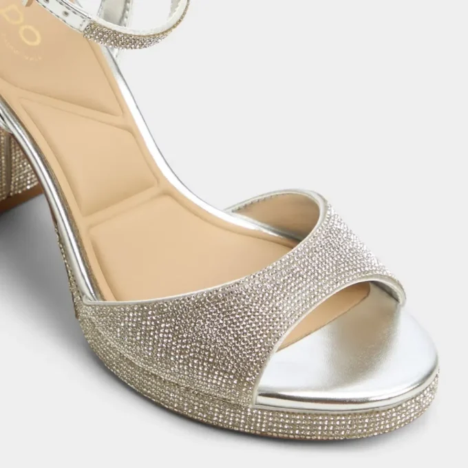 Sandalias de tacón con tiras, plataforma Sandalias de tacón con tiras, plataforma