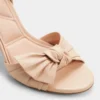 Sandalias de tacón grueso con tiras Angelknot Sandalias de tacón grueso con tiras Angelknot