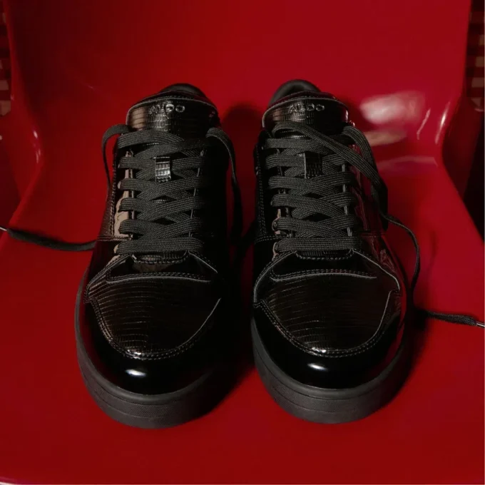 Zethan: zapatilla baja con suela de copa Zethan: zapatilla baja con suela de copa